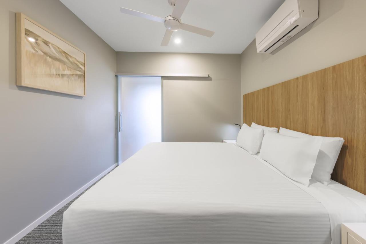 Best Western Plus North Lakes Hotel Exterior photo